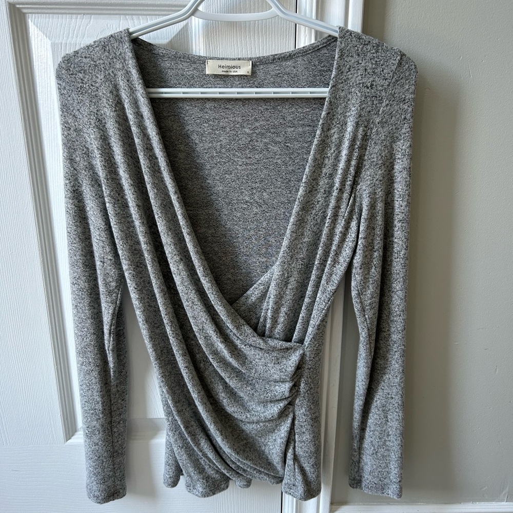 NWOT Vibe apparel soft grey sweater
